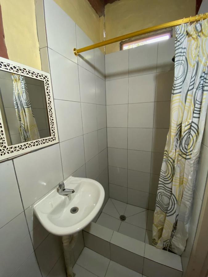 Check Inn Olón Екстериор снимка